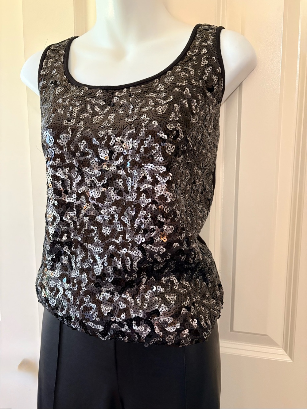 MK, Sequin Tank Top - Black Silver, size XL